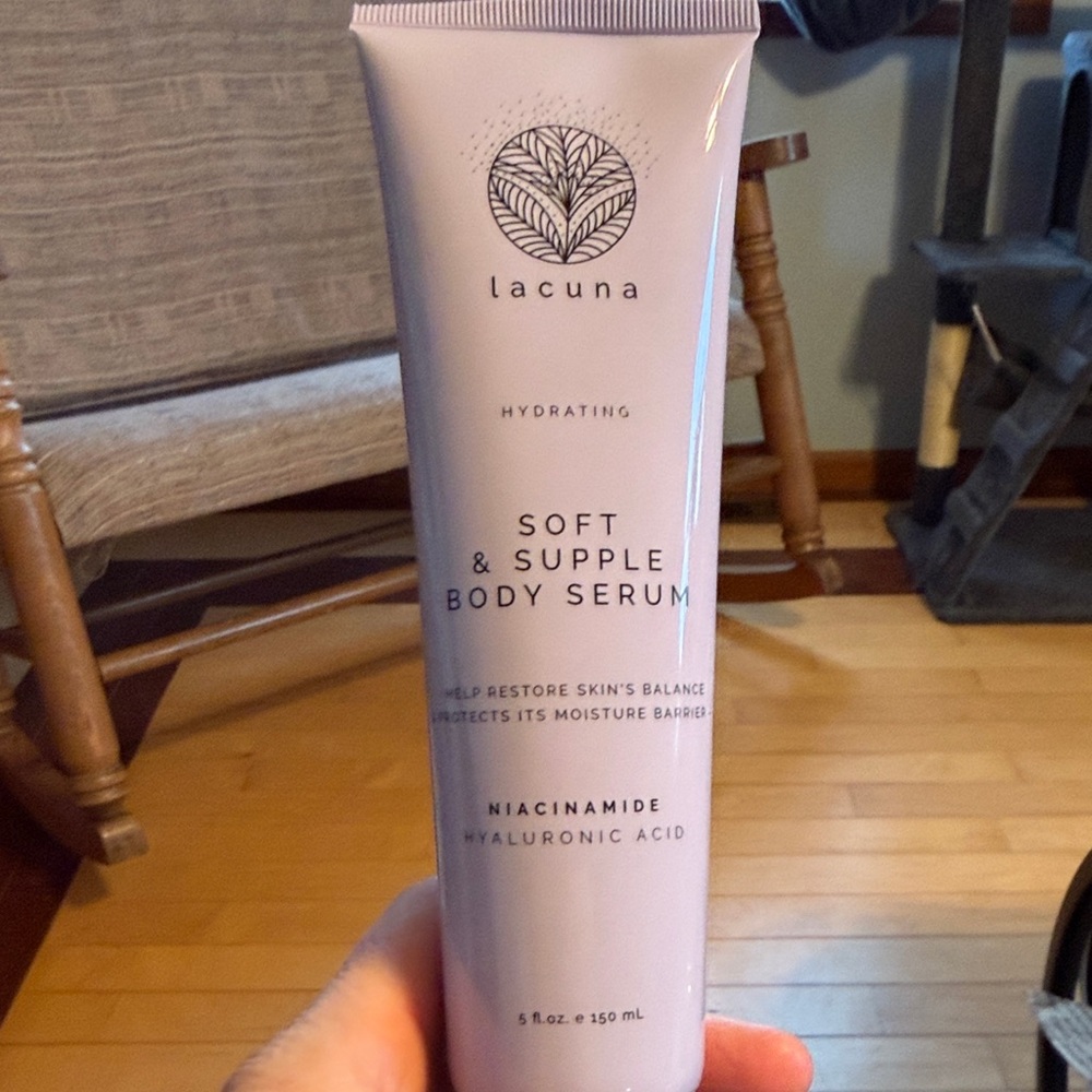 Lacuna Hydrating Body Serum - Purple
